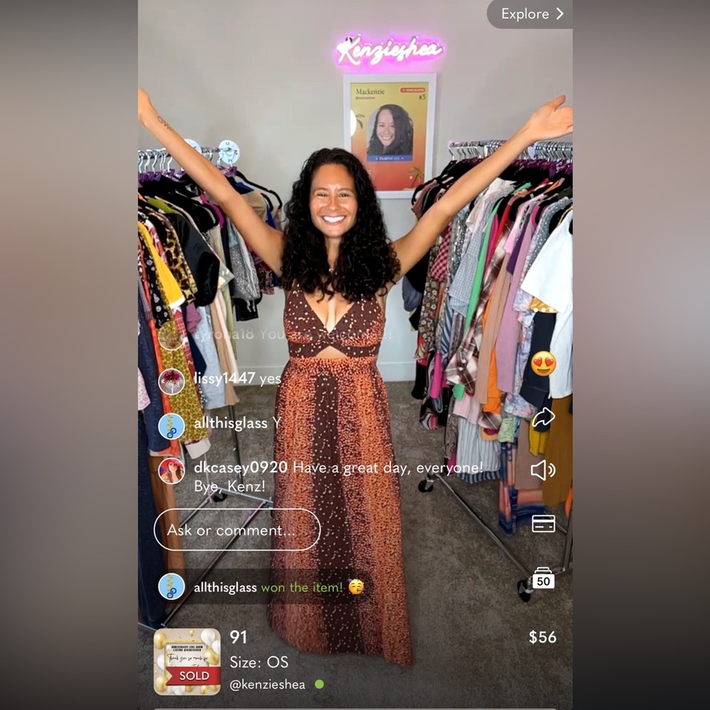 𝗛𝗲𝘆 𝗜’𝗺 𝗞𝗲𝗻𝘇𝗶𝗲 🙋🏽‍♀️ 𝗝𝗼𝗶𝗻 𝗺𝘆 𝗟𝗜𝗩𝗘 𝘀𝗵𝗼𝘄𝘀 𝘄𝗲𝗲𝗸𝗱𝗮𝘆𝘀 𝗮𝘁 𝟳𝗮𝗺 𝗖𝗧!🌞 - Picture 14 of 16